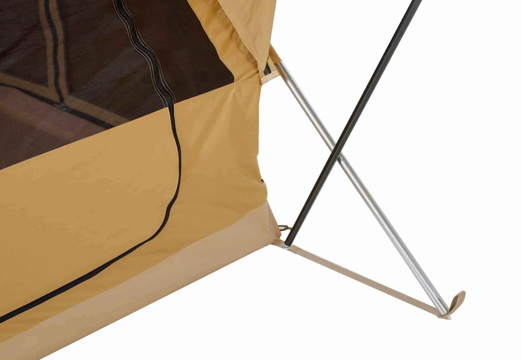 Hochwertige Outdoor-Kuppelzelt mit stabilem Kuppeldesign, ideal für Camping und Abenteuer im Freien. Robuste Stoffe und wetterfeste Materialien sorgen für Schutz bei jedem Wetter.